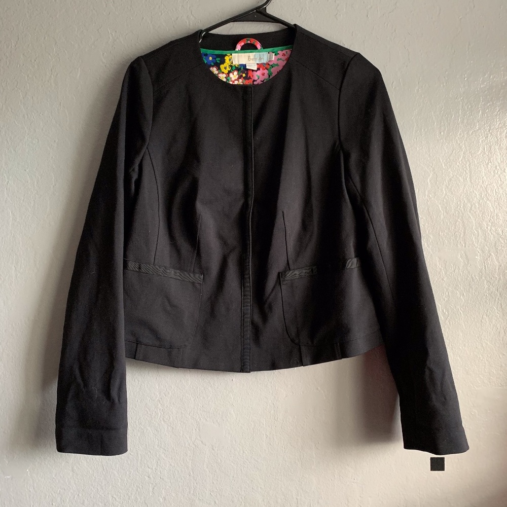 Boden hidden button down black jacket sz. 6